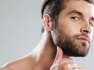 کاشت مو با استفاده از موی ریش